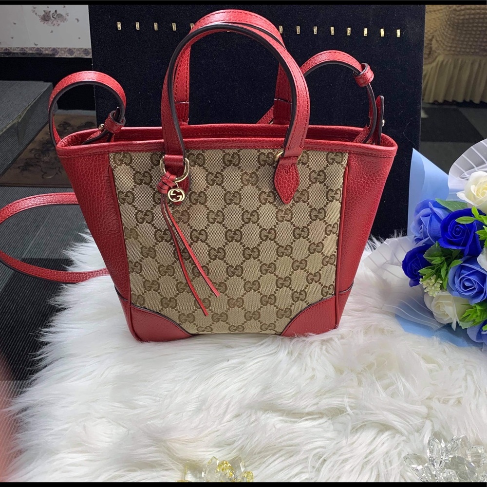 COPY - GUCCI
Monogram Small Bree Tote Red